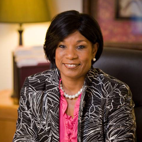 Dr. Kim Boyd headshot